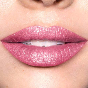 Revlon Super Lustrous Lipstick, High Impact Lipcolour with Moisturising Creamy Formula, Infused with Vitamin E and Avocado Oil in Pink Pearl, Sky Line Pink (025)